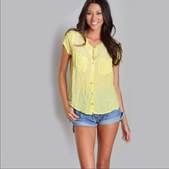 WE THE FREE “SPELLBOUND” SEMI-SHEER BUTTON DOWN CAP-SLEEVE TOP WOMENS SMALL - Picture 5 of 12